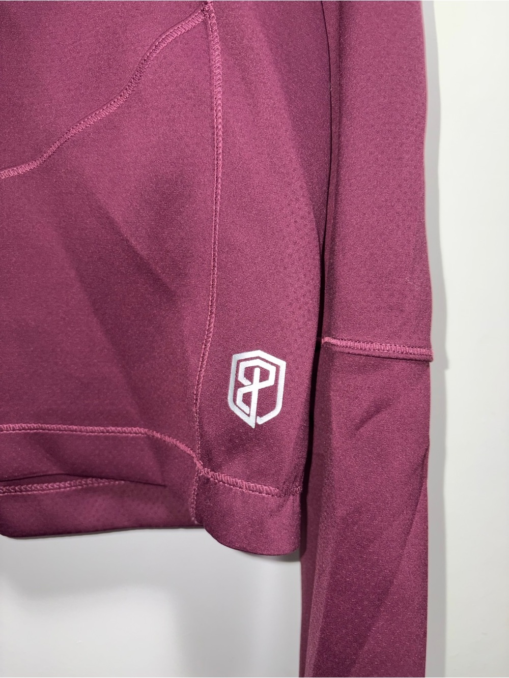 Born Primitive Convertible Pullover in a Dark Pink/Merlot Women’s Size Medium - Picture 3 of 5